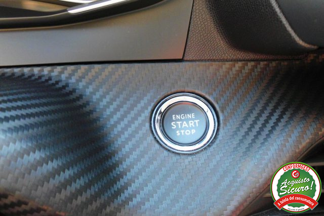 PEUGEOT 2008 usata, con Vivavoce