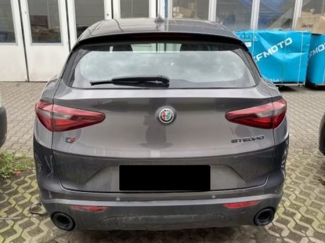 ALFA ROMEO Stelvio usata, con Airbag laterali