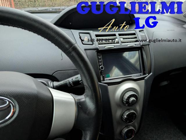 TOYOTA Yaris usata, con MP3