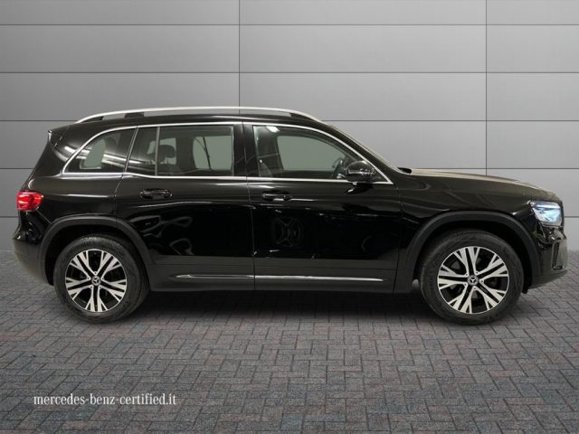 MERCEDES-BENZ GLB 180 usata, con Autoradio