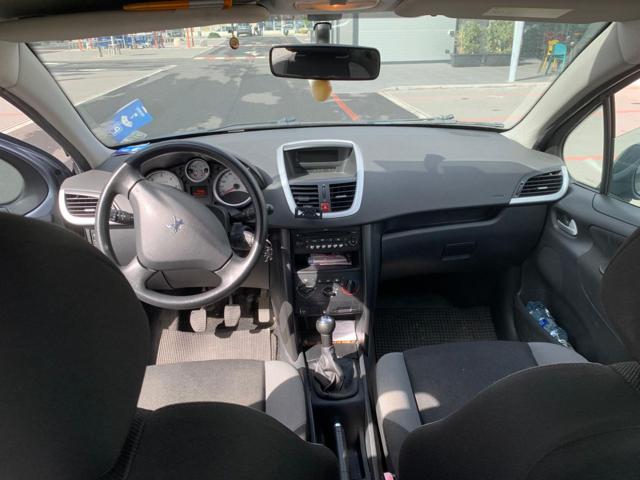 PEUGEOT 207 usata, con Fendinebbia