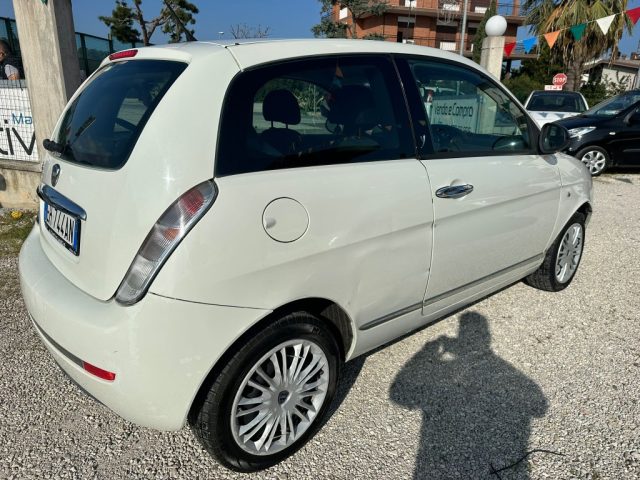 LANCIA Ypsilon usata, con Chiusura centralizzata