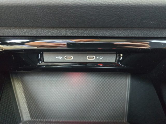VOLKSWAGEN Golf usata 78