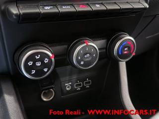 RENAULT Clio usata, con Touch screen