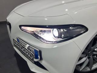 ALFA ROMEO Giulia usata, con Controllo automatico clima