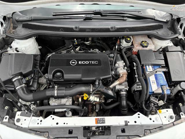 OPEL Astra usata, con Park Distance Control