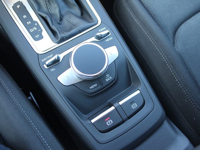AUDI Q2 usata, con Isofix