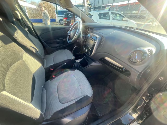 RENAULT Captur usata, con Alzacristalli elettrici
