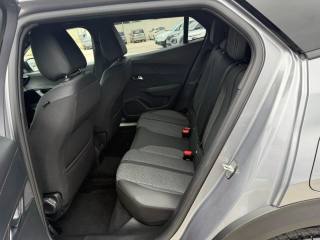 PEUGEOT 2008 usata, con Fari LED