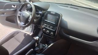 RENAULT Clio usata, con Sensori di parcheggio posteriori