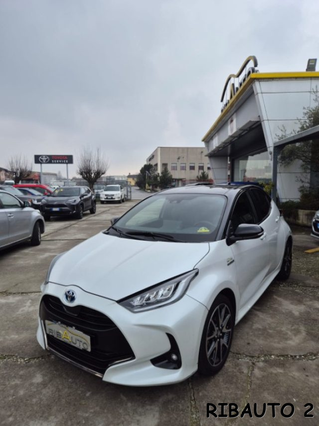 TOYOTA Yaris usata, con Sistema di navigazione
