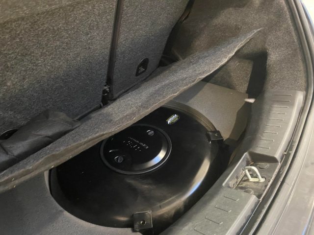 LANCIA Ypsilon usata, con Lettore CD