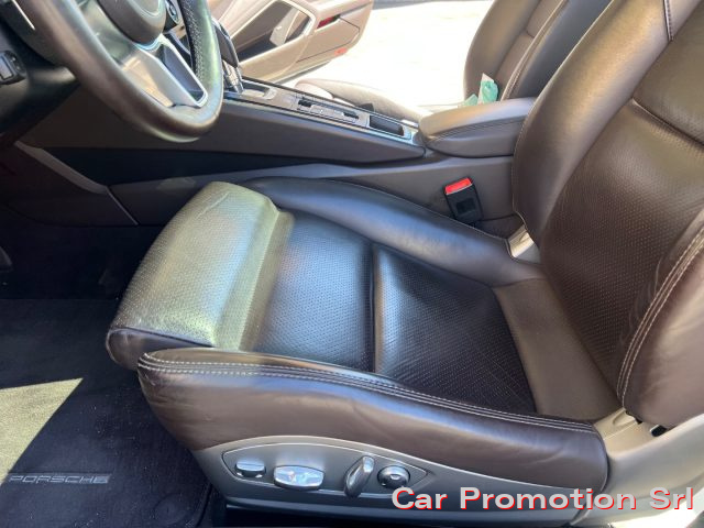 PORSCHE 911 usata, con Boardcomputer