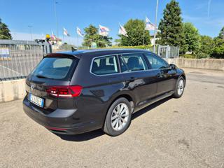 VOLKSWAGEN Passat Variant usata, con Boardcomputer