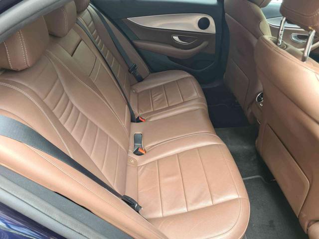 MERCEDES-BENZ E 200 usata, con Controllo automatico clima