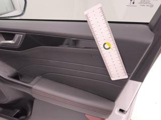 FORD Kuga usata, con Specchietto retrovisore con funzione antiabbagliamento