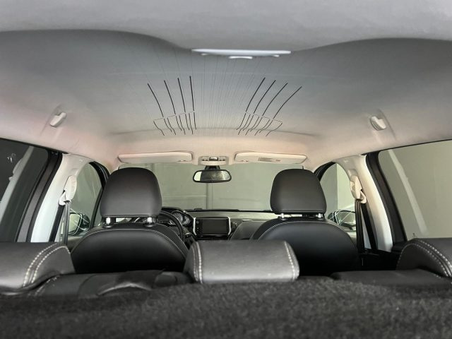PEUGEOT 2008 usata, con Controllo automatico clima
