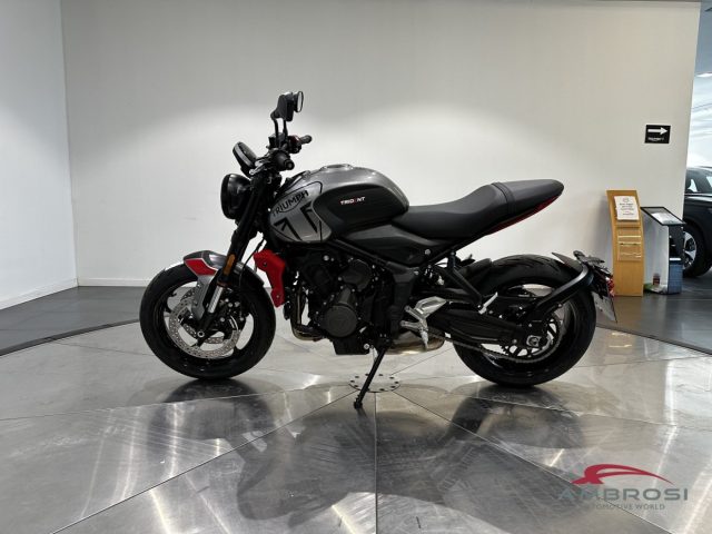 TRIUMPH Trident 660 usata 2