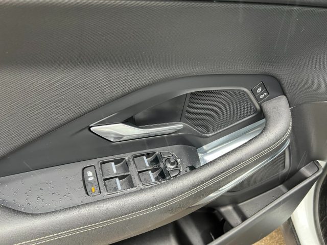 JAGUAR E-Pace usata, con Climatizzatore