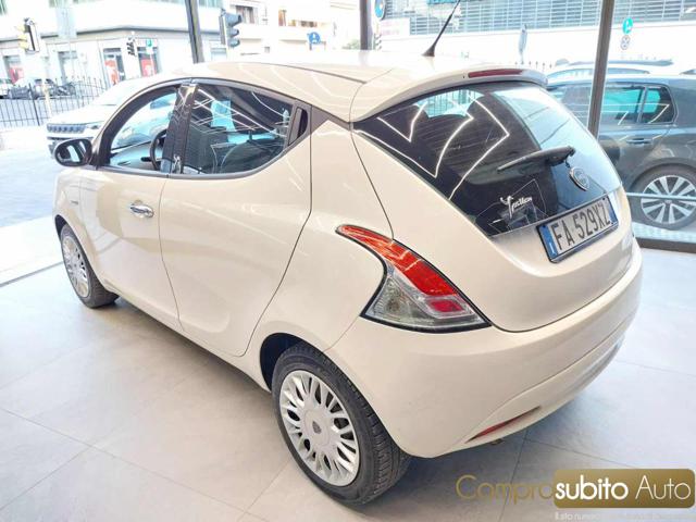 LANCIA Ypsilon usata, con Chiusura centralizzata