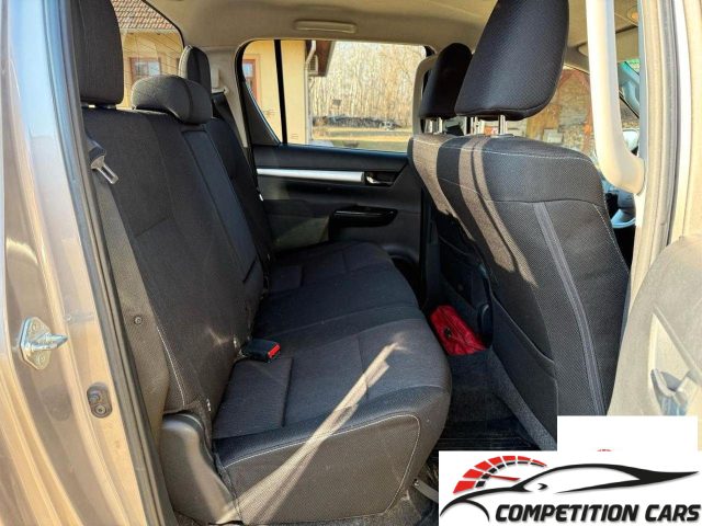 TOYOTA Hilux usata, con Airbag testa