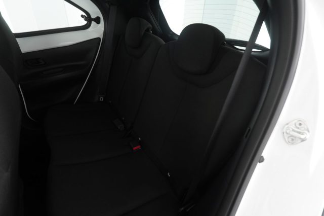 TOYOTA Aygo X usata 3