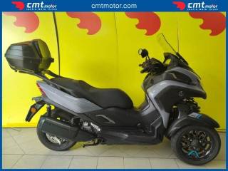 YAMAHA Tricity 300