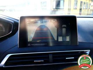 PEUGEOT 5008 usata, con Luci diurne LED