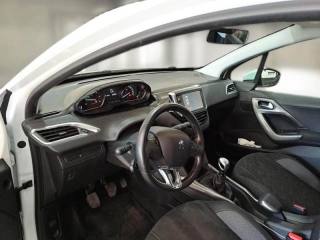 PEUGEOT 2008 usata, con Chiusura centralizzata