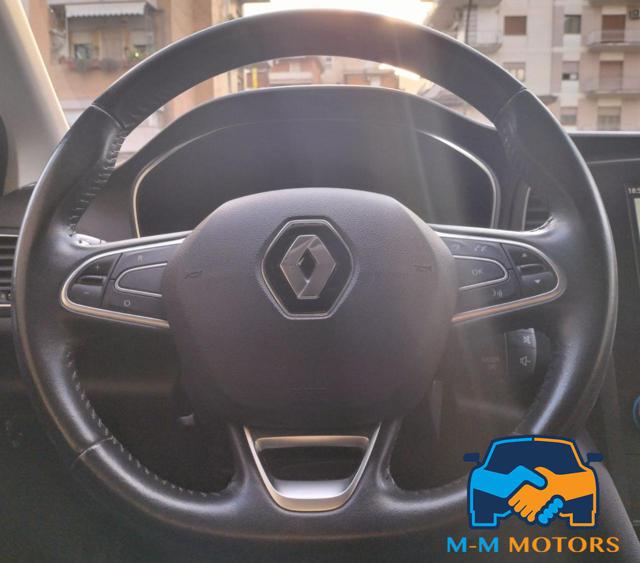 RENAULT Megane usata, con Controllo automatico clima