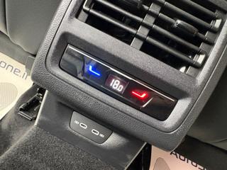 VOLKSWAGEN Golf usata, con Sensori di parcheggio posteriori