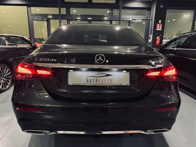 MERCEDES-BENZ E 300 usata, con Autoradio