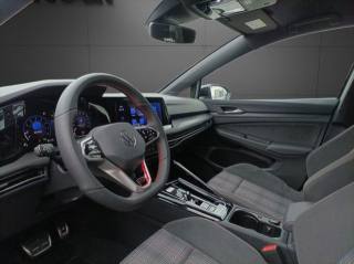 VOLKSWAGEN Golf usata, con ESP