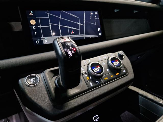 LAND ROVER Defender usata, con Sistema di navigazione