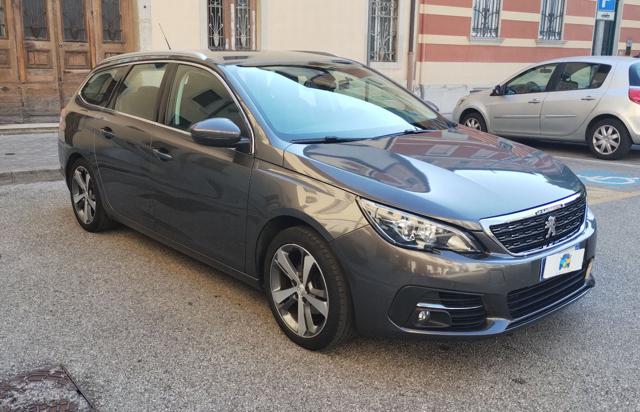 PEUGEOT 308 usata, con Cerchi in lega