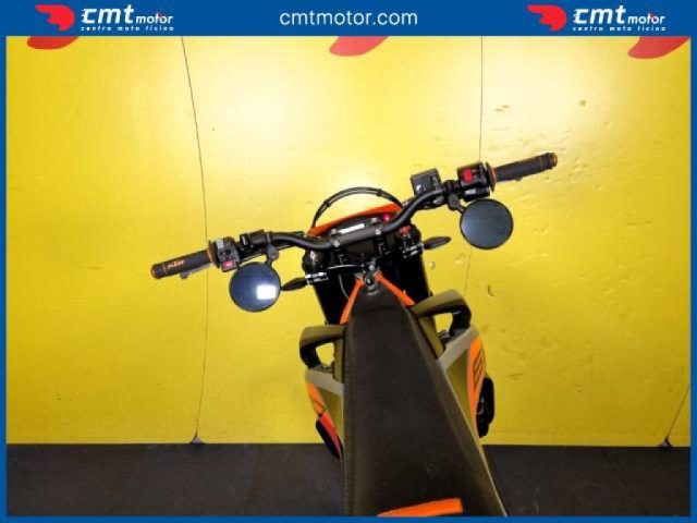 KTM 690 SMC usata 10