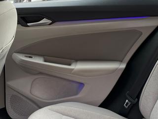 VOLKSWAGEN Golf usata, con Fari LED