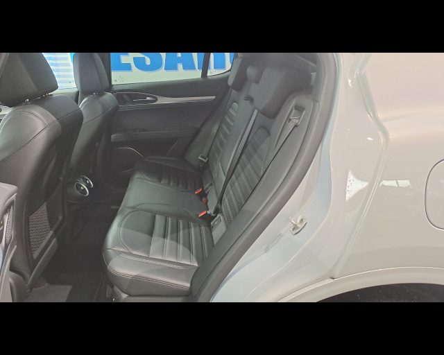 ALFA ROMEO Stelvio usata 37