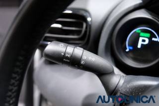 TOYOTA Yaris Cross usata, con Autoradio digitale