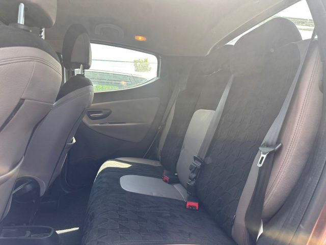 LANCIA Ypsilon usata, con Climatizzatore