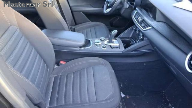 ALFA ROMEO Stelvio usata, con Chiusura centralizzata