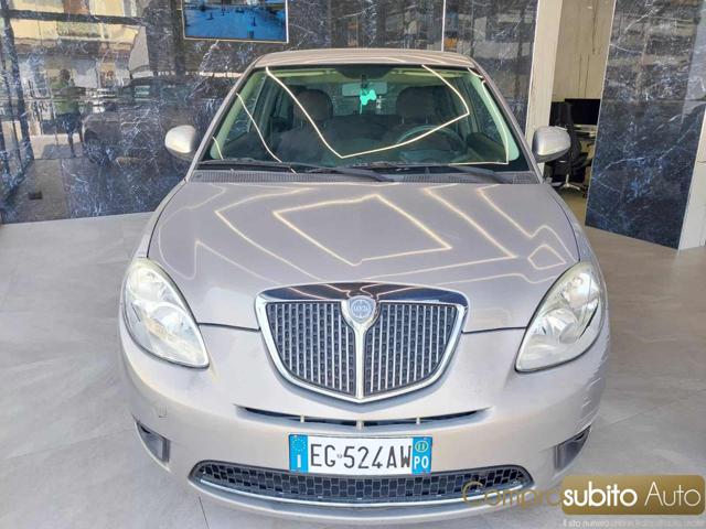 LANCIA Ypsilon usata, con ABS