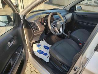 HYUNDAI i20 usata, con Servosterzo
