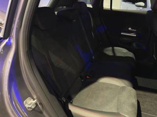MERCEDES-BENZ GLA 200 usata, con Chiusura centralizzata