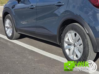RENAULT Captur usata, con Touch screen