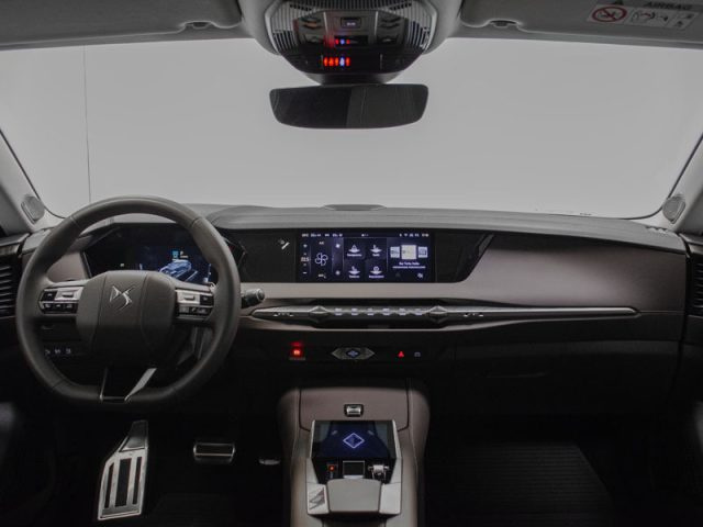 DS AUTOMOBILES DS 4 usata, con Cruise Control
