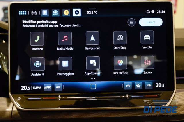 VOLKSWAGEN Golf usata, con Controllo elettronico della corsia