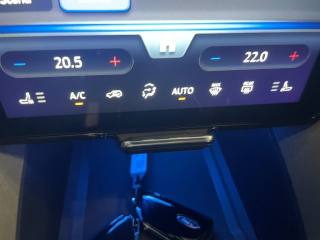 FORD Capri usata, con Fari LED