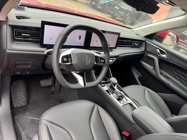 MG HS usata, con Controllo automatico clima