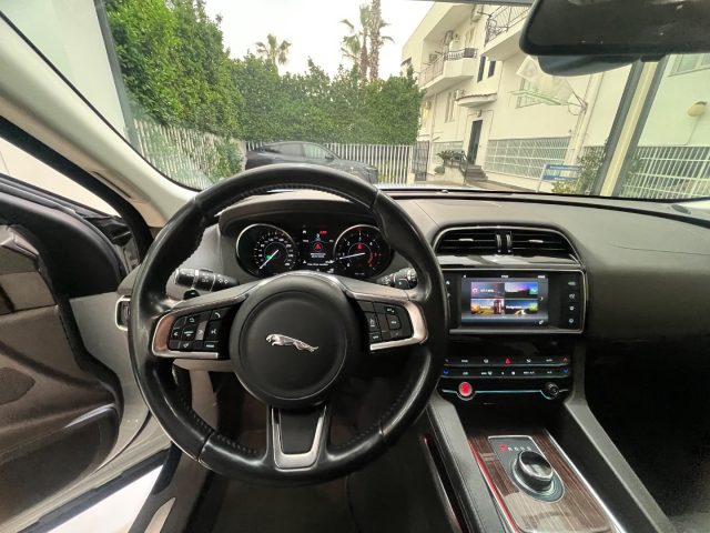 JAGUAR F-Pace usata, con Vetri oscurati